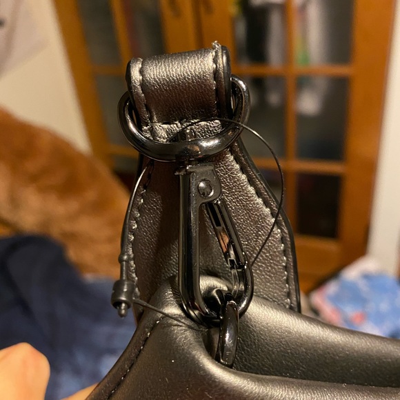 Authentic DKNY Bag - Picture 4 of 8